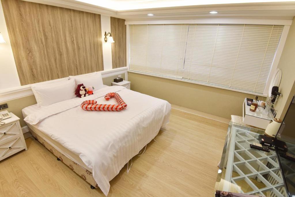Migo Hotel Taichung Buitenkant foto