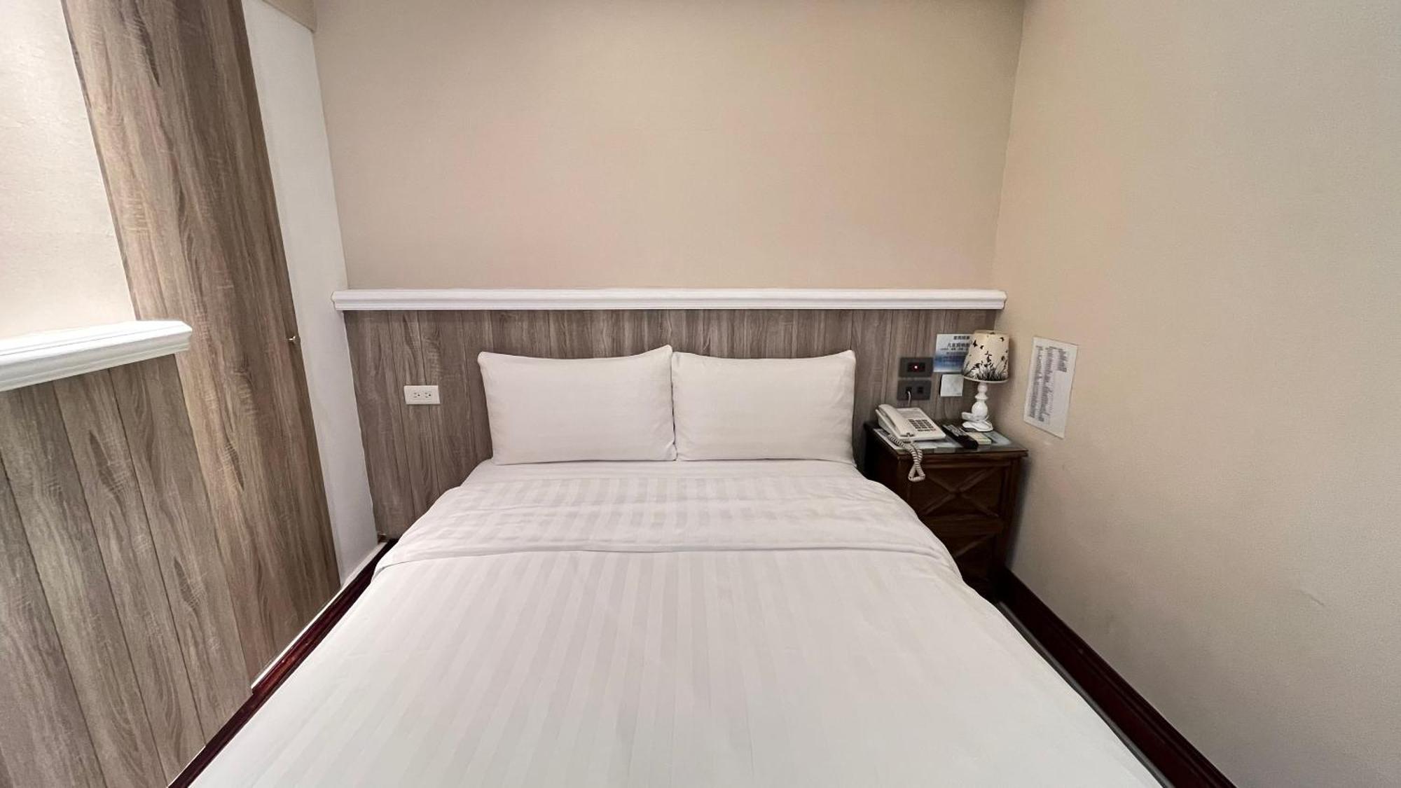 Migo Hotel Taichung Buitenkant foto