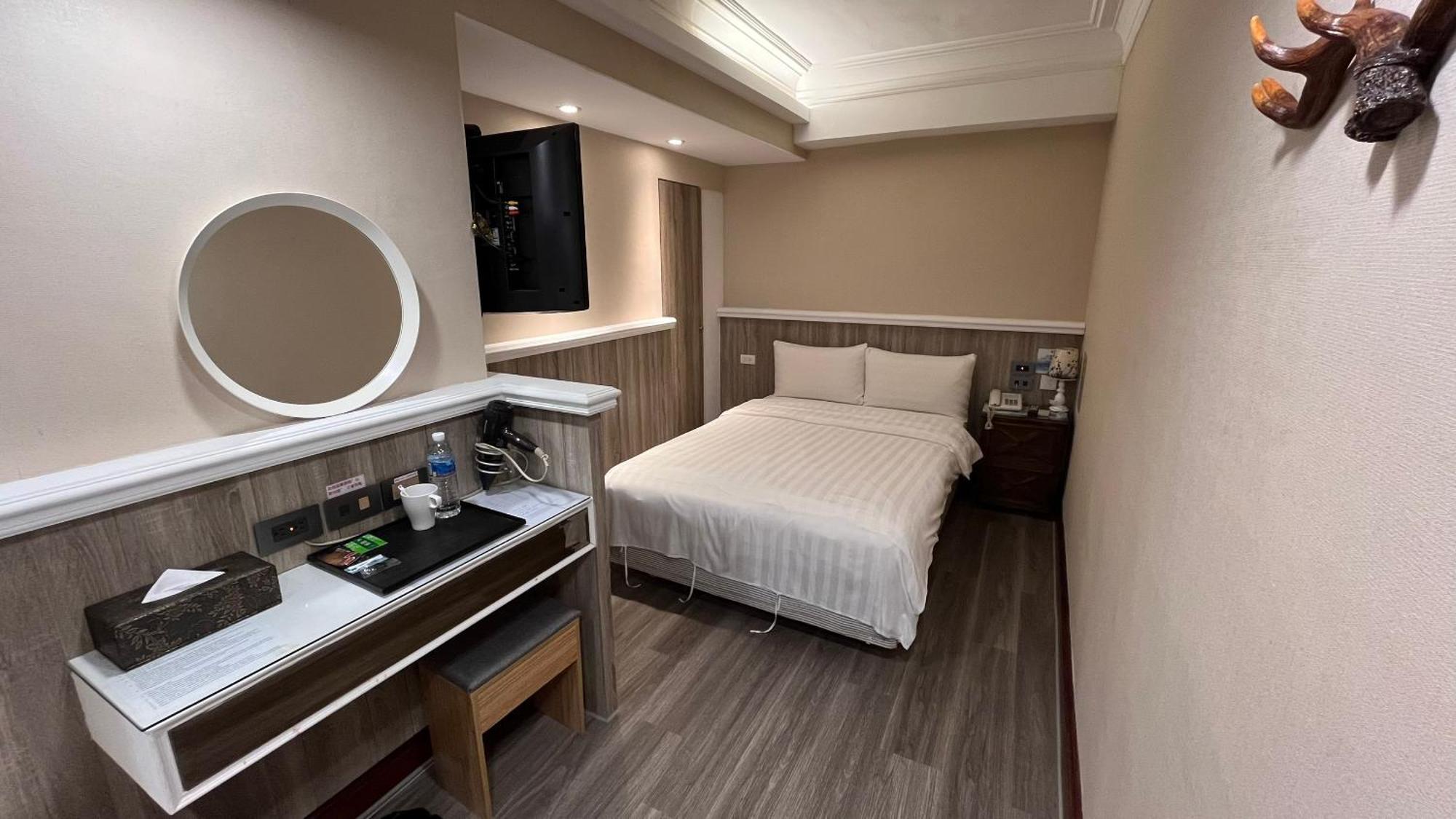 Migo Hotel Taichung Buitenkant foto
